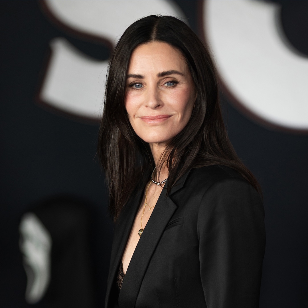 Courteney Cox and Daughter Coco Arquette Are Twins in New Photo