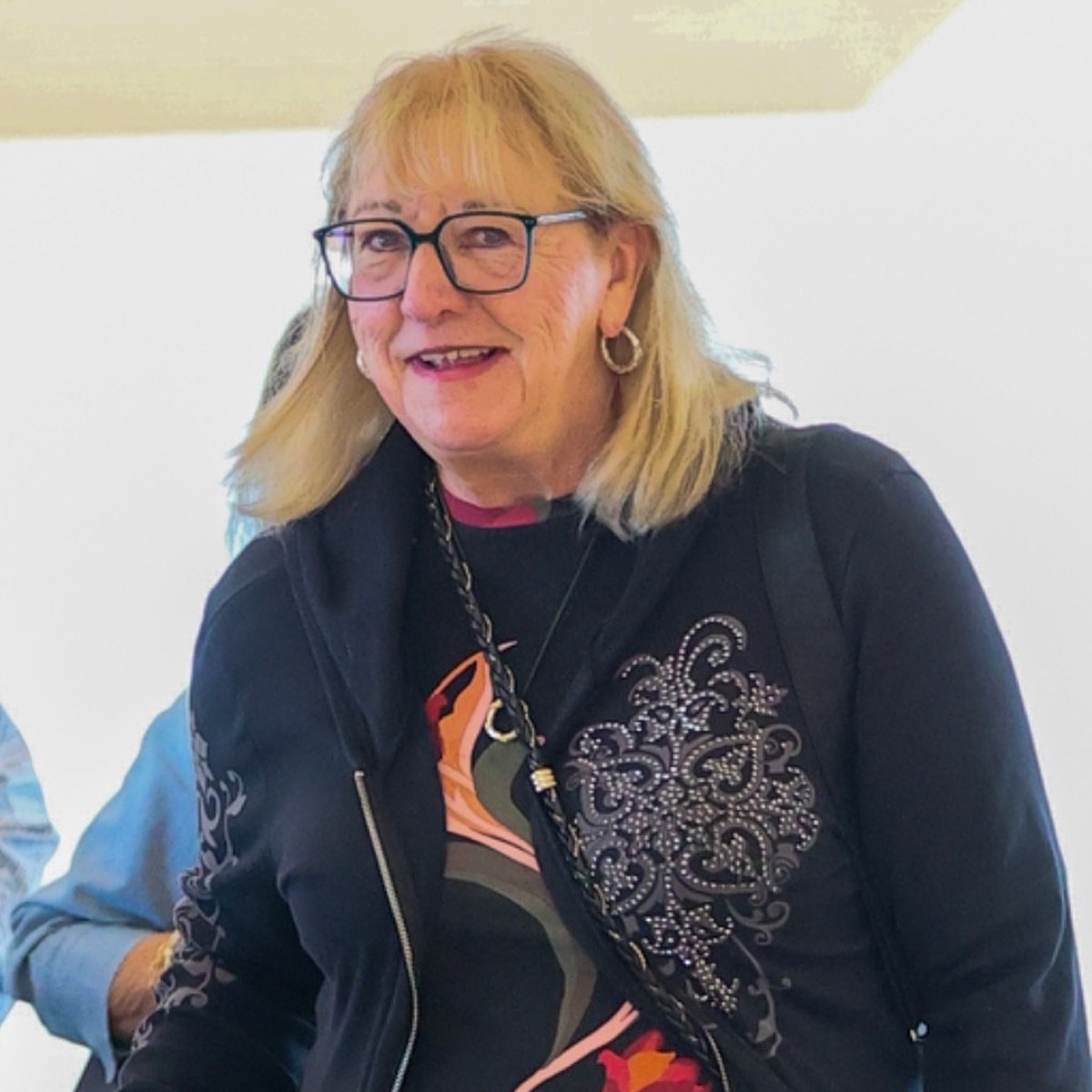 Travis Kelce’s Mom Donna Touches Down in NYC Ahead of Rumored Wedding