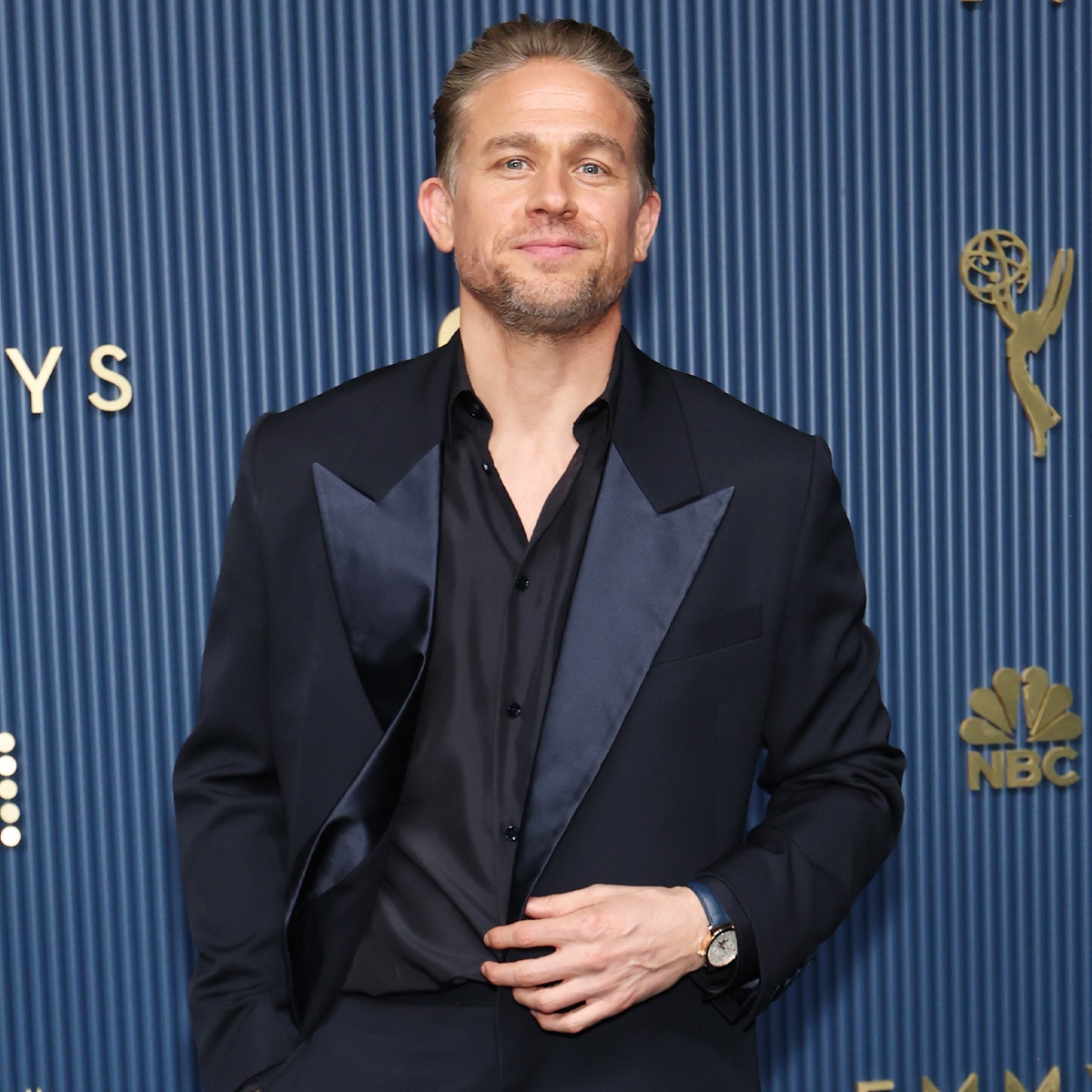 Charlie Hunnam Teases “Comedic” Sons of Anarchy Spinoff Legends