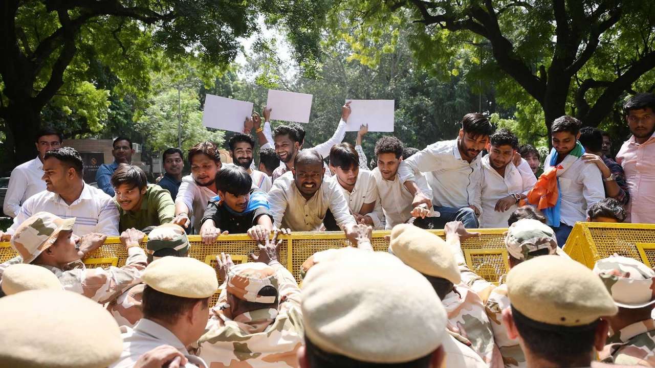 Jantar Mantar Anti-CEC Protest: Delhi Police files 3 FIRs over demand for Gyanesh Kumar’s resignation